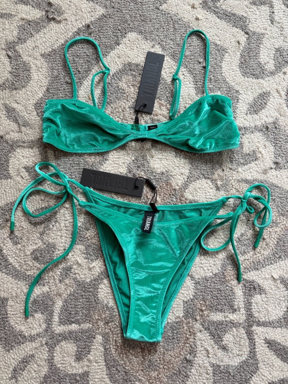 NWT Triangl Small Crushed Velvet Green Bikini